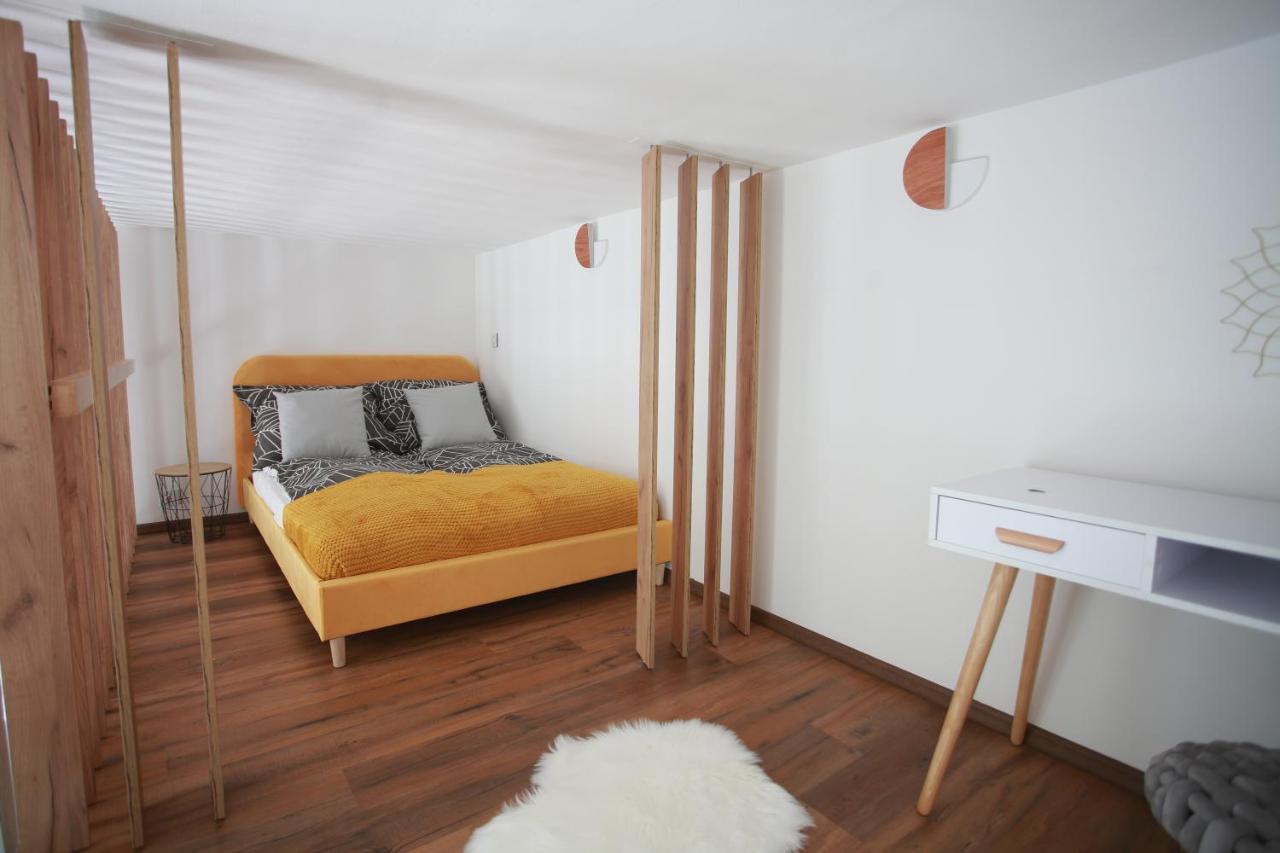 Szieszta Apartman Apartment Сегед Екстериор снимка